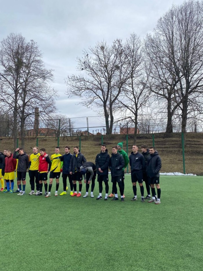 photo_5224218062612449155_y